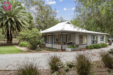 20 Lonnie Road Leeton NSW 2705 - Image 2