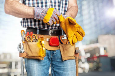 Find And Hire A Handyman For Your Business in Darlington thumbnail