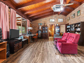 Click to view all images 102 Bealiba South Road Dunluce VIC 3472 - Image 2