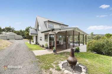 445 Bowden Spur Road Strathewen VIC 3099 - Image 1