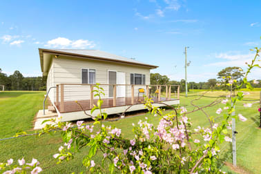 10 Raspberry Lane Curra QLD 4570 - Image 3