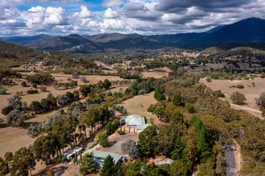 11 Shannon Court Eildon VIC 3713 - Image 1