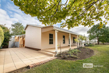 78 Cartwrights Road Naracoorte SA 5271 - Image 1