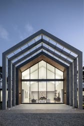 10 Woorarra Court Chirnside Park VIC 3116 - Image 2