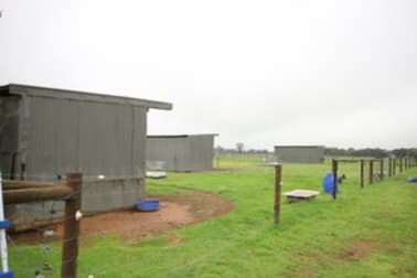 432 Foster Road Rochester VIC 3561 - Image 1