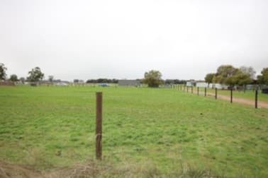 432 Foster Road Rochester VIC 3561 - Image 3