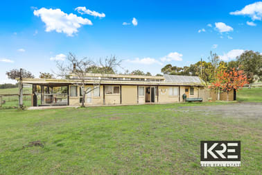 264 Steels Creek Road Yarra Glen VIC 3775 - Image 3