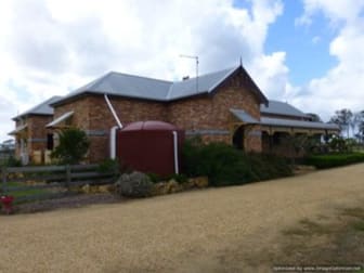 Click to view all images 445 Races Lane Bairnsdale VIC 3875 - Image 3