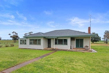 421 Douglas Road Nareewillock VIC 3525 - Image 2