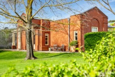 17 Martin Road Hahndorf SA 5245 - Image 1