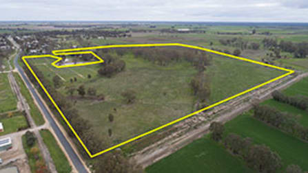 Click to view all images 67 Gonn Avenue Murrabit VIC 3579 - Image 2