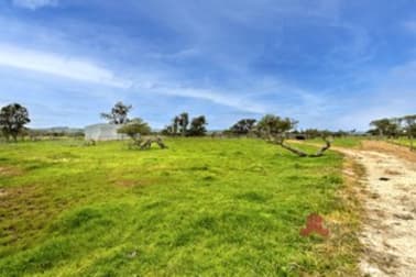 Click to view all images 415 Mitchell Road Benger WA 6223 - Image 1