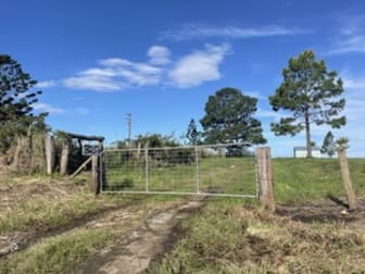 Click to view all images 325 Swan Bay New Italy Road Swan Bay NSW 2471 - Image 3