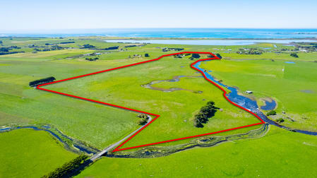 17 Bonnetts Road Rosebrook VIC 3285 - Image 2