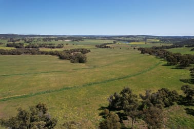 2367 York-Williams Road Beverley WA 6304 - Image 2