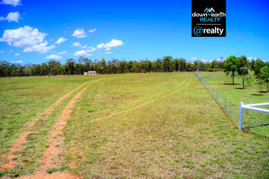 138 Gordon Earl Drive Millstream QLD 4888 - Image 3