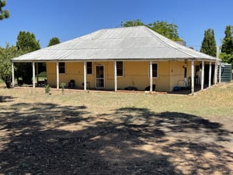 195 Broughtons Lane Yerong Creek NSW 2642 - Image 2