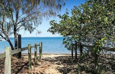 652 Esplanade Urangan QLD 4655 - Image 2