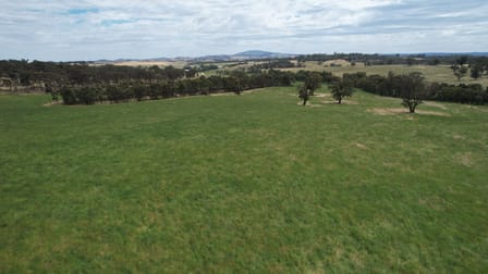 35 Strathlea Road Joyces Creek VIC 3364 - Image 2
