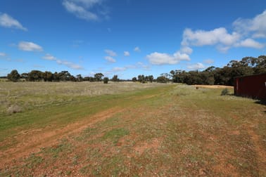 CA 70 Woolshed Flat Road Woolshed Flat VIC 3518 - Image 2