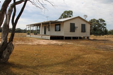 208 Forest Way Wee Waa NSW 2388 - Image 3
