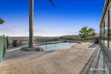 382 Steels Creek Road Steels Creek VIC 3775 - Image 2