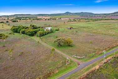 41 Knust Road Mount Tyson QLD 4356 - Image 1
