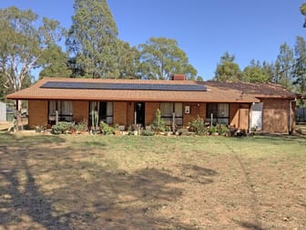 27 High Park Rd Narromine NSW 2821 - Image 1