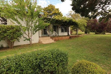 256 New England Highway Glen Innes NSW 2370 - Image 2
