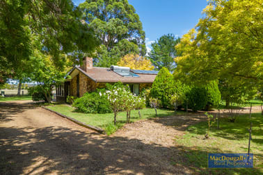 32 Trevellie Lane Armidale NSW 2350 - Image 2