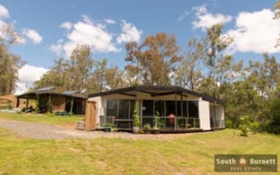 Click to view all images 79 Pamela Drive Blackbutt QLD 4314 - Image 2