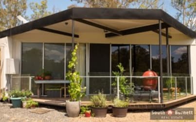 Click to view all images 79 Pamela Drive Blackbutt QLD 4314 - Image 3