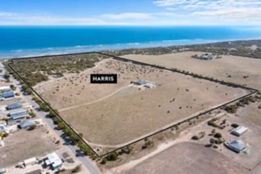 90 Parsons Beach Road Bluff Beach SA 5575 - Image 1