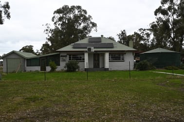 32 Scholes Road Inglewood VIC 3517 - Image 2