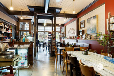 24 Hargraves Street Castlemaine VIC 3450 - Image 1