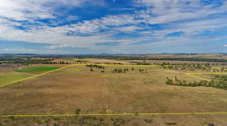 Hillgrove / 12252 Dawson Highway Prospect QLD 4715 - Image 2