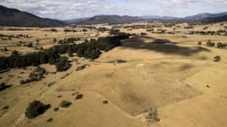 Click to view all images 1 Catholic Cemetery Road Araluen NSW 2622 - Image 1