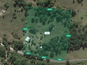 Click to view all images 46 Tara Creek Road Sarina QLD 4737 - Image 1