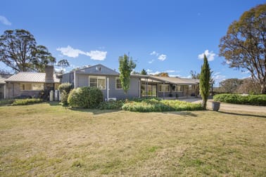 91 Devoncourt Road Uralla NSW 2358 - Image 1