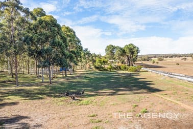 4806 Great Eastern Highway Bakers Hill WA 6562 - Image 2