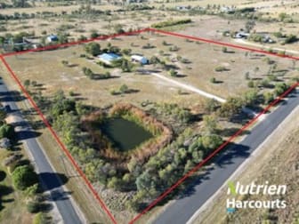 Click to view all images 225 Price Street Chinchilla QLD 4413 - Image 2