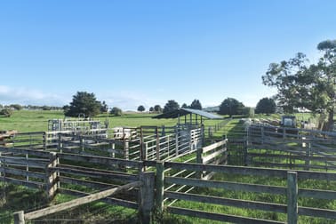 Click to view all images 45 Glenn Street Warrion VIC 3249 - Image 2