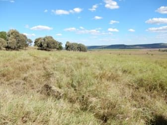 Click to view all images 150 Russian Club Road Thangool QLD 4716 - Image 1