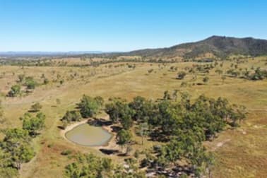 Click to view all images "Glenlee" 243 Greenlake Road Rockyview QLD 4701 - Image 3