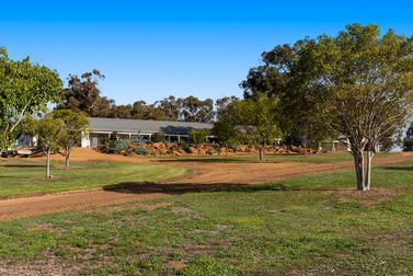 38 Redgum Court Wandering WA 6308 - Image 1