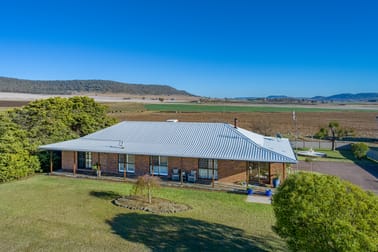 "Alfred Park" 357 Pilton Valley Road Pilton QLD 4361 - Image 1