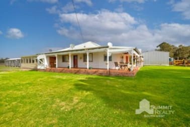 Click to view all images 4254 Donnybrook-Boyup Brook Road Wilga WA 6243 - Image 1