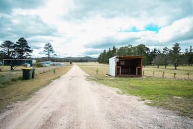 Click to view all images 3 McGrath Lane Applethorpe QLD 4378 - Image 2