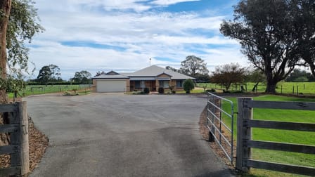 44 Clarke Road Uduc WA 6220 - Image 2