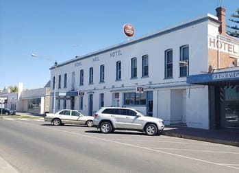 Hotel  business for sale in Warracknabeal - Image 1